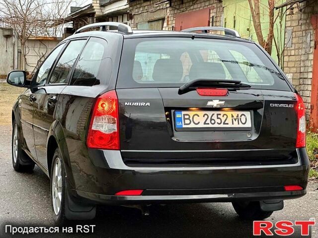 Черный Шевроле Нубира, объемом двигателя 1.6 л и пробегом 205 тыс. км за 5450 $, фото 3 на Automoto.ua