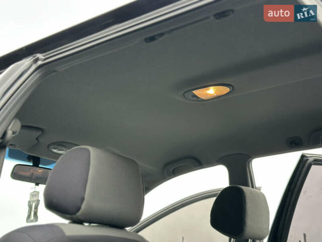 Чорний Шевроле Нубіра, об'ємом двигуна 1.6 л та пробігом 233 тис. км за 4099 $, фото 24 на Automoto.ua