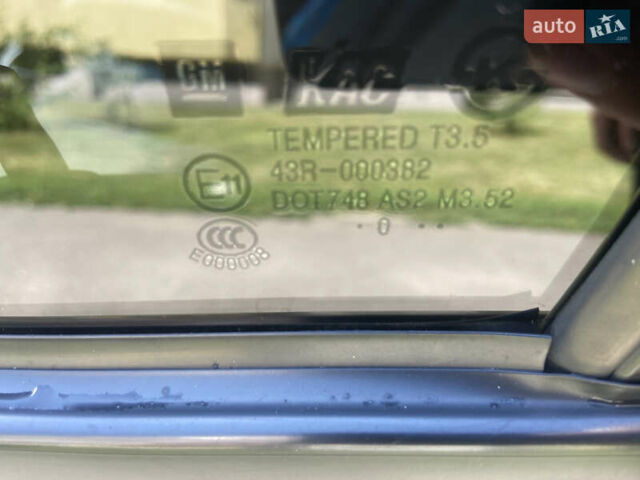 Черный Шевроле Нубира, объемом двигателя 1.6 л и пробегом 130 тыс. км за 5500 $, фото 7 на Automoto.ua