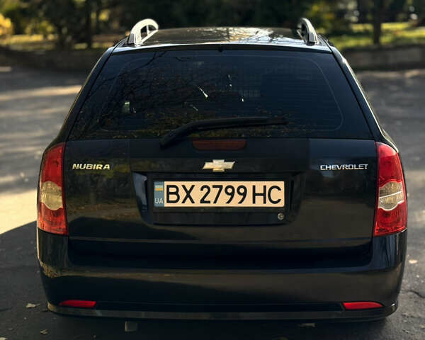 Черный Шевроле Нубира, объемом двигателя 1.6 л и пробегом 228 тыс. км за 4999 $, фото 2 на Automoto.ua