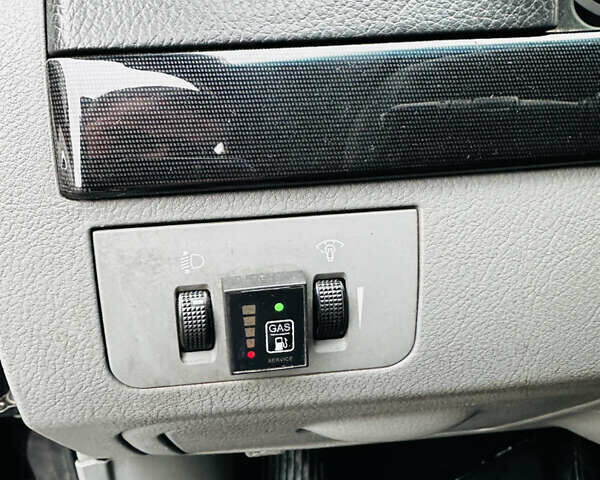 Черный Шевроле Нубира, объемом двигателя 1.6 л и пробегом 252 тыс. км за 4500 $, фото 15 на Automoto.ua