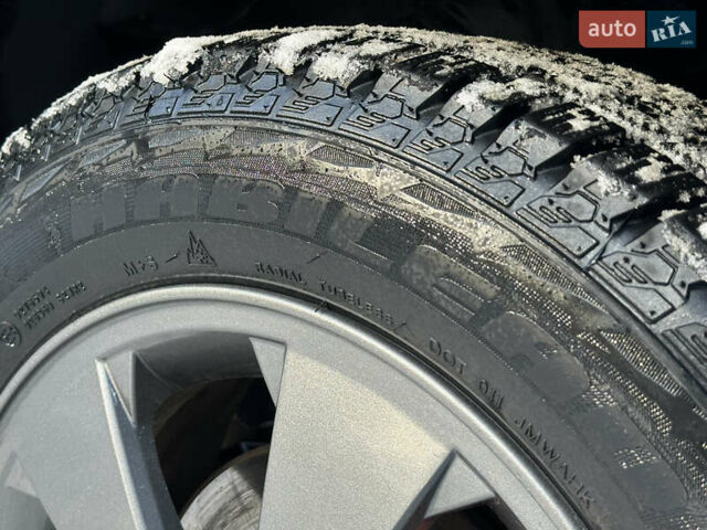 Черный Шевроле Нубира, объемом двигателя 1.6 л и пробегом 230 тыс. км за 4950 $, фото 46 на Automoto.ua