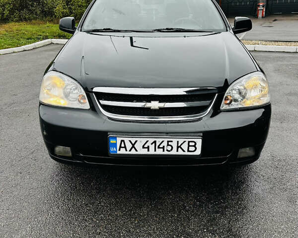 Черный Шевроле Нубира, объемом двигателя 1.6 л и пробегом 252 тыс. км за 4500 $, фото 2 на Automoto.ua