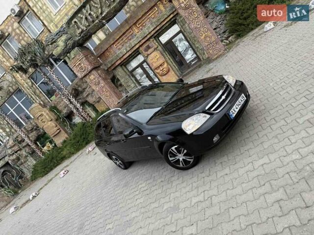 Черный Шевроле Нубира, объемом двигателя 1.6 л и пробегом 251 тыс. км за 4999 $, фото 22 на Automoto.ua