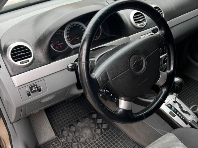 Шевроле Нубира 2007 в Первомайск на Automoto.ua Коричневый Шевроле Нубира, объемом двигателя 1.8 л и пробегом 145 тыс. км за 5300 $, фото 9 на Automoto.ua