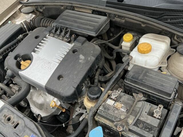 Шевроле Нубира 2007 в Первомайск на Automoto.ua Коричневый Шевроле Нубира, объемом двигателя 1.8 л и пробегом 145 тыс. км за 5300 $, фото 12 на Automoto.ua