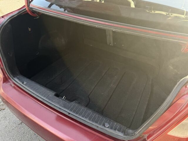 Красный Шевроле Нубира, объемом двигателя 1.8 л и пробегом 231 тыс. км за 3500 $, фото 21 на Automoto.ua