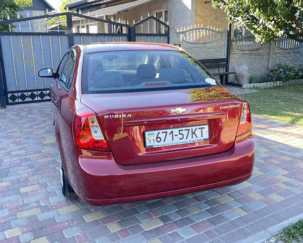 Красный Шевроле Нубира, объемом двигателя 1.8 л и пробегом 78 тыс. км за 4450 $, фото 4 на Automoto.ua