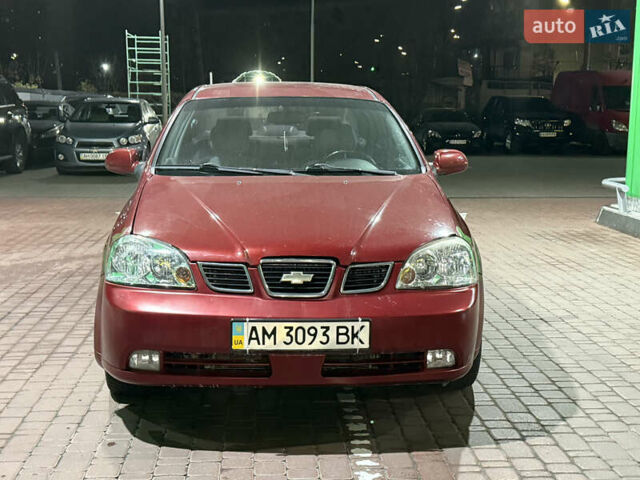 Красный Шевроле Нубира, объемом двигателя 1.8 л и пробегом 115 тыс. км за 3450 $, фото 2 на Automoto.ua