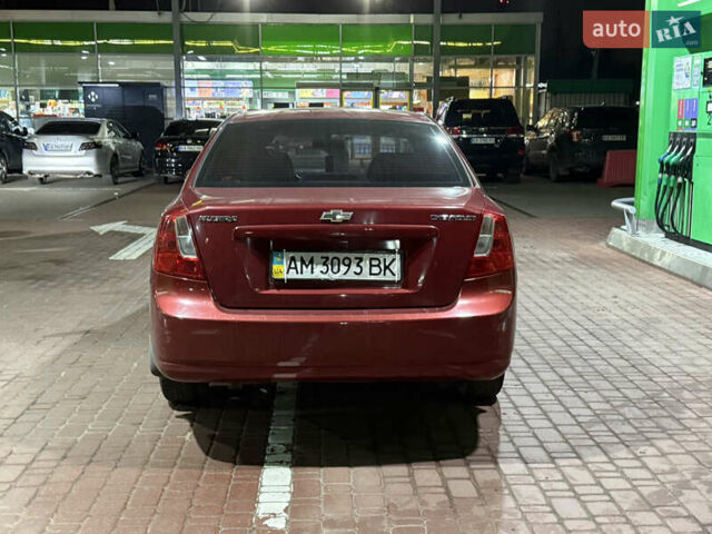 Красный Шевроле Нубира, объемом двигателя 1.8 л и пробегом 115 тыс. км за 3450 $, фото 11 на Automoto.ua