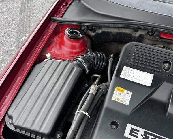 Красный Шевроле Нубира, объемом двигателя 1.6 л и пробегом 222 тыс. км за 3999 $, фото 17 на Automoto.ua