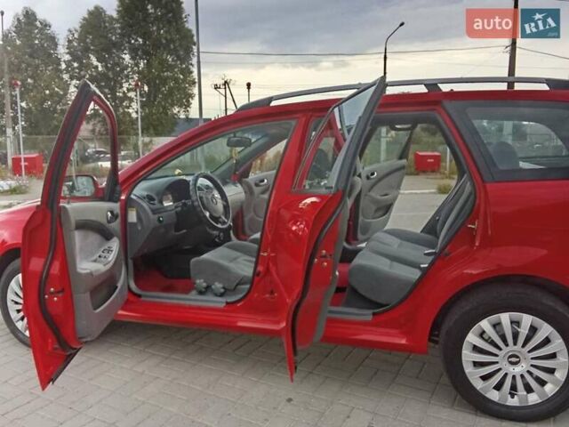 Красный Шевроле Нубира, объемом двигателя 1.6 л и пробегом 235 тыс. км за 4500 $, фото 26 на Automoto.ua