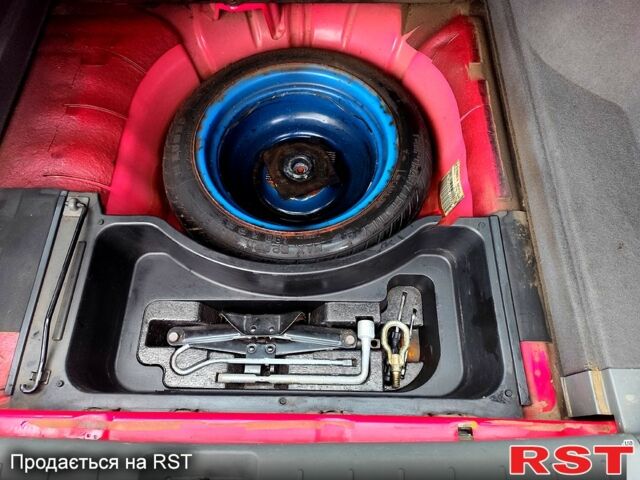 Красный Шевроле Нубира, объемом двигателя 2 л и пробегом 278 тыс. км за 4799 $, фото 12 на Automoto.ua