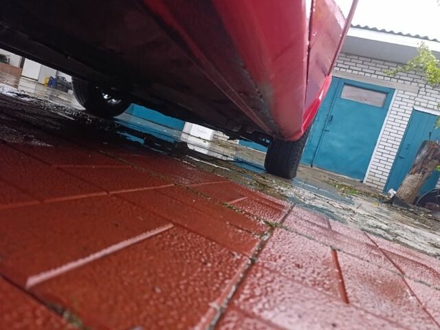 Красный Шевроле Нубира, объемом двигателя 1.6 л и пробегом 235 тыс. км за 3900 $, фото 15 на Automoto.ua