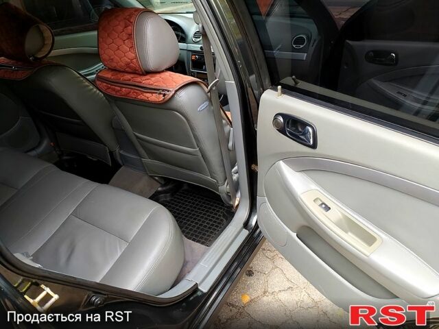 Шевроле Нубира, объемом двигателя 1.6 л и пробегом 250 тыс. км за 4500 $, фото 8 на Automoto.ua