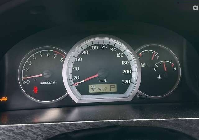 Шевроле Нубіра, об'ємом двигуна 0 л та пробігом 302 тис. км за 4699 $, фото 26 на Automoto.ua