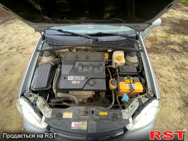 Шевроле Нубира, объемом двигателя 1.6 л и пробегом 0 тыс. км за 4200 $, фото 13 на Automoto.ua