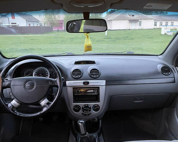 Шевроле Нубира, объемом двигателя 1.99 л и пробегом 298 тыс. км за 5600 $, фото 11 на Automoto.ua