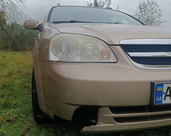 Желтый Шевроле Нубира, объемом двигателя 1.8 л и пробегом 444 тыс. км за 3500 $, фото 18 на Automoto.ua