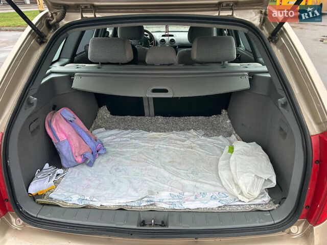 Жовтий Шевроле Нубіра, об'ємом двигуна 1.6 л та пробігом 217 тис. км за 3700 $, фото 5 на Automoto.ua