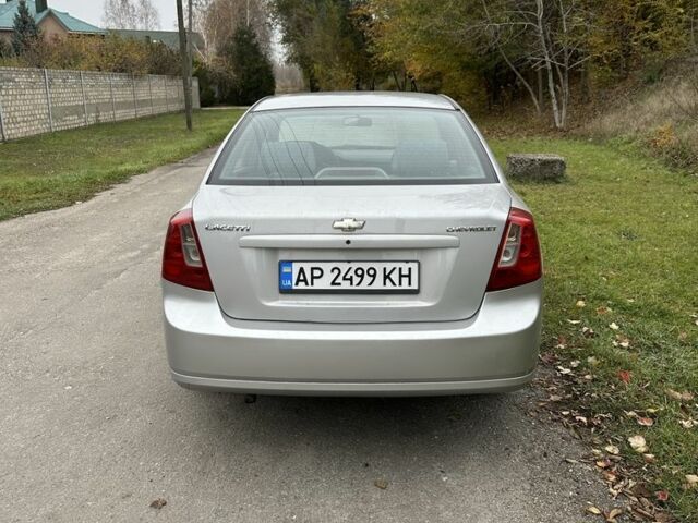 Серый Шевроле Нубира, объемом двигателя 1.8 л и пробегом 170 тыс. км за 3650 $, фото 4 на Automoto.ua