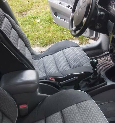 Сірий Шевроле Нубіра, об'ємом двигуна 1.8 л та пробігом 202 тис. км за 3500 $, фото 5 на Automoto.ua