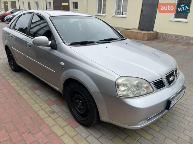 Сірий Шевроле Нубіра, об'ємом двигуна 1.8 л та пробігом 190 тис. км за 3600 $, фото 7 на Automoto.ua
