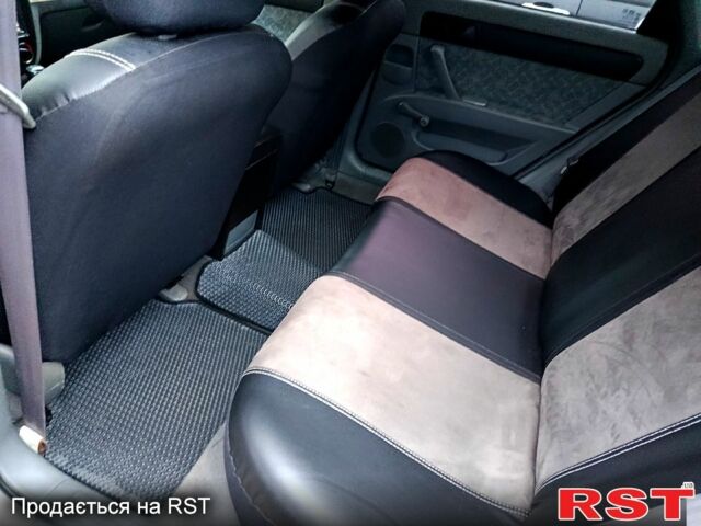 Серый Шевроле Нубира, объемом двигателя 1.6 л и пробегом 332 тыс. км за 3900 $, фото 8 на Automoto.ua