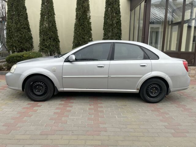 Сірий Шевроле Нубіра, об'ємом двигуна 1.8 л та пробігом 192 тис. км за 3600 $, фото 2 на Automoto.ua