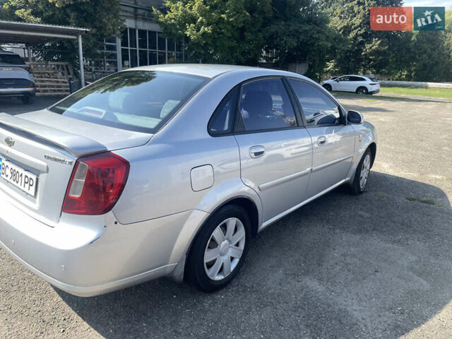 Серый Шевроле Нубира, объемом двигателя 1.8 л и пробегом 121 тыс. км за 4200 $, фото 3 на Automoto.ua
