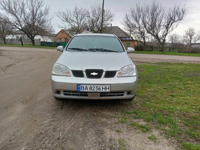 Серый Шевроле Нубира, объемом двигателя 1.6 л и пробегом 319 тыс. км за 3300 $, фото 1 на Automoto.ua