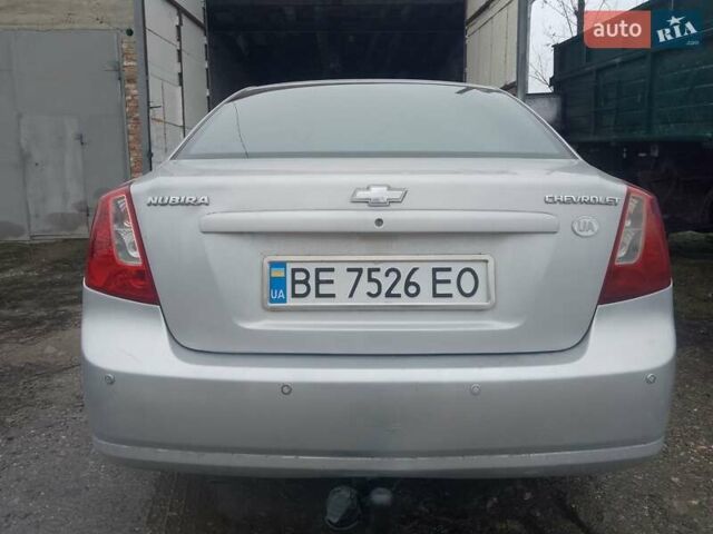 Серый Шевроле Нубира, объемом двигателя 1.8 л и пробегом 300 тыс. км за 3200 $, фото 9 на Automoto.ua