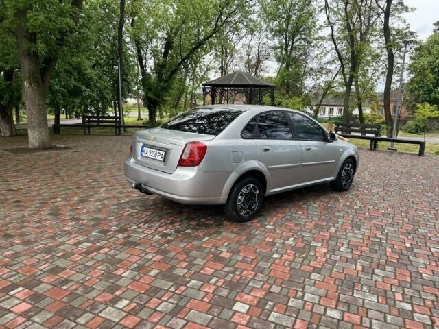 Сірий Шевроле Нубіра, об'ємом двигуна 1.6 л та пробігом 313 тис. км за 3570 $, фото 1 на Automoto.ua