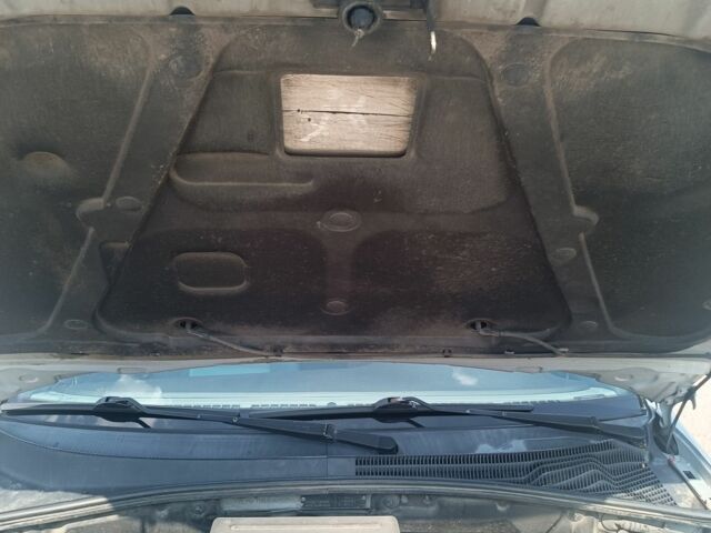 Серый Шевроле Нубира, объемом двигателя 1.8 л и пробегом 133 тыс. км за 4600 $, фото 7 на Automoto.ua