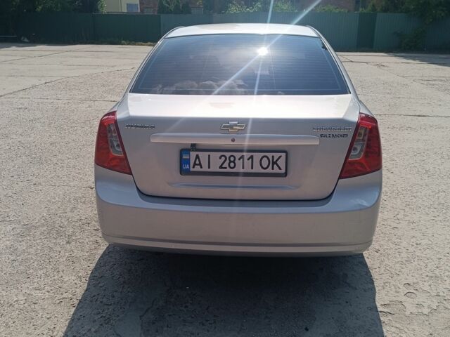 Серый Шевроле Нубира, объемом двигателя 1.8 л и пробегом 133 тыс. км за 4600 $, фото 3 на Automoto.ua