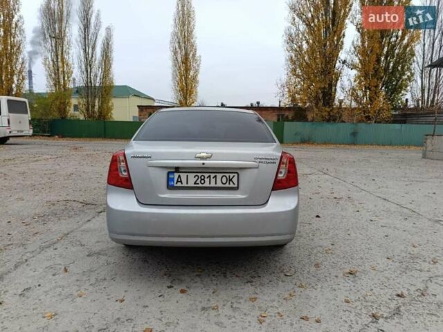 Серый Шевроле Нубира, объемом двигателя 1.8 л и пробегом 135 тыс. км за 4400 $, фото 3 на Automoto.ua