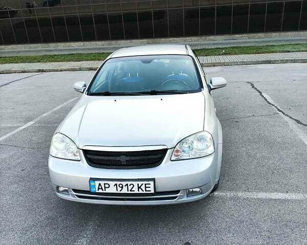 Серый Шевроле Нубира, объемом двигателя 1.8 л и пробегом 184 тыс. км за 4700 $, фото 1 на Automoto.ua