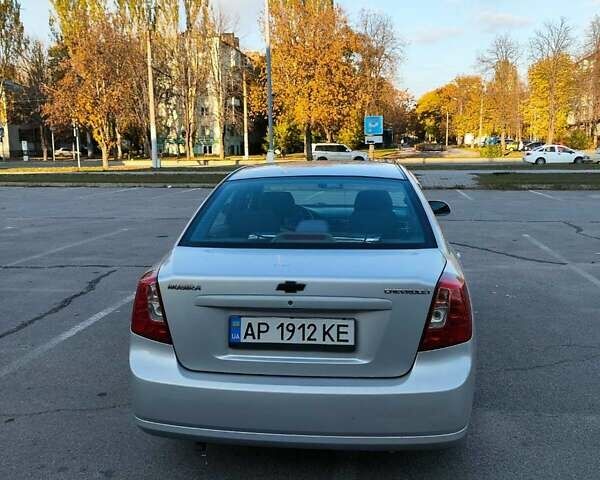 Серый Шевроле Нубира, объемом двигателя 1.8 л и пробегом 184 тыс. км за 4700 $, фото 7 на Automoto.ua