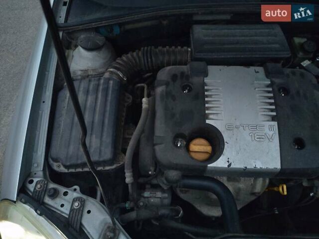 Серый Шевроле Нубира, объемом двигателя 1.8 л и пробегом 183 тыс. км за 4700 $, фото 10 на Automoto.ua