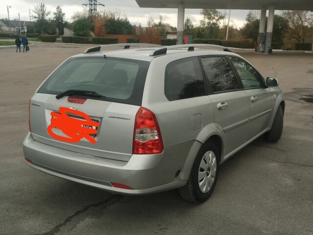 Серый Шевроле Нубира, объемом двигателя 1.6 л и пробегом 222 тыс. км за 3900 $, фото 2 на Automoto.ua