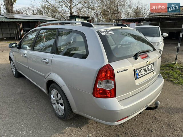 Серый Шевроле Нубира, объемом двигателя 1.6 л и пробегом 270 тыс. км за 4200 $, фото 3 на Automoto.ua