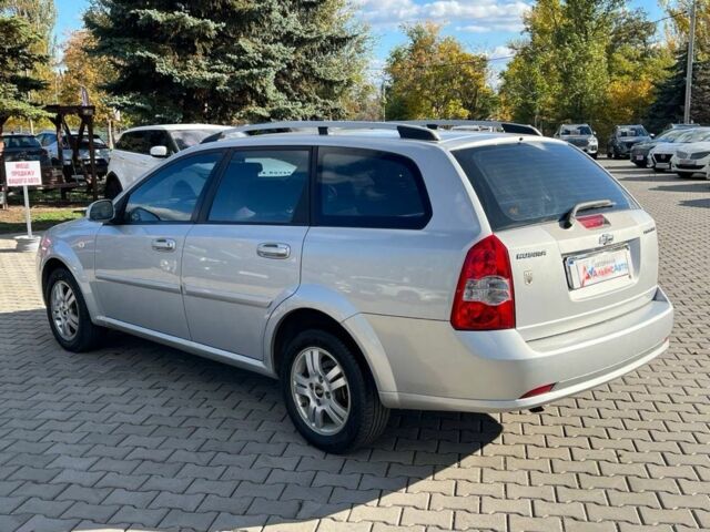 Серый Шевроле Нубира, объемом двигателя 1.8 л и пробегом 152 тыс. км за 4100 $, фото 3 на Automoto.ua