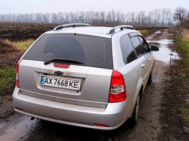 Серый Шевроле Нубира, объемом двигателя 1.6 л и пробегом 277 тыс. км за 4500 $, фото 2 на Automoto.ua