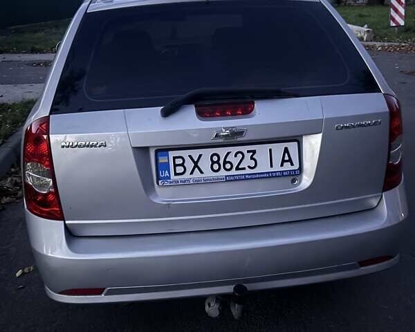 Серый Шевроле Нубира, объемом двигателя 1.8 л и пробегом 257 тыс. км за 3500 $, фото 2 на Automoto.ua