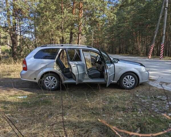 Сірий Шевроле Нубіра, об'ємом двигуна 1.8 л та пробігом 210 тис. км за 4400 $, фото 7 на Automoto.ua