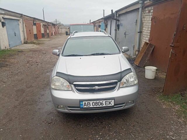 Серый Шевроле Нубира, объемом двигателя 1.6 л и пробегом 206 тыс. км за 5000 $, фото 4 на Automoto.ua