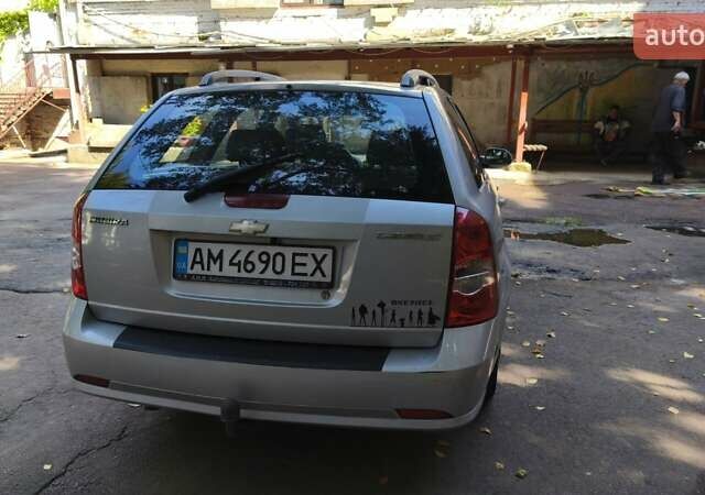 Серый Шевроле Нубира, объемом двигателя 1.8 л и пробегом 201 тыс. км за 4800 $, фото 7 на Automoto.ua