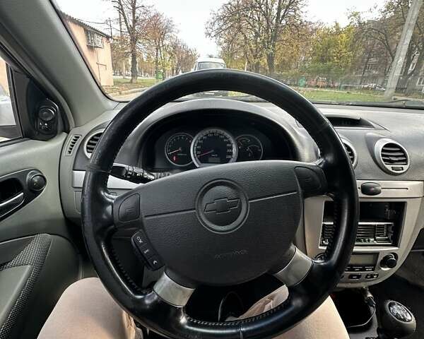 Сірий Шевроле Нубіра, об'ємом двигуна 1.8 л та пробігом 177 тис. км за 3800 $, фото 9 на Automoto.ua