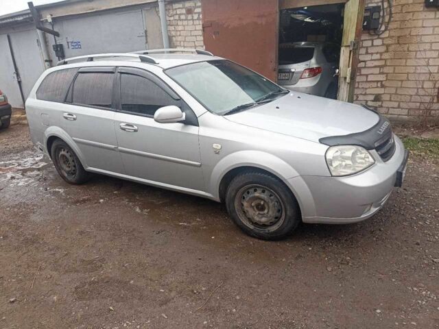 Серый Шевроле Нубира, объемом двигателя 1.6 л и пробегом 206 тыс. км за 5000 $, фото 1 на Automoto.ua