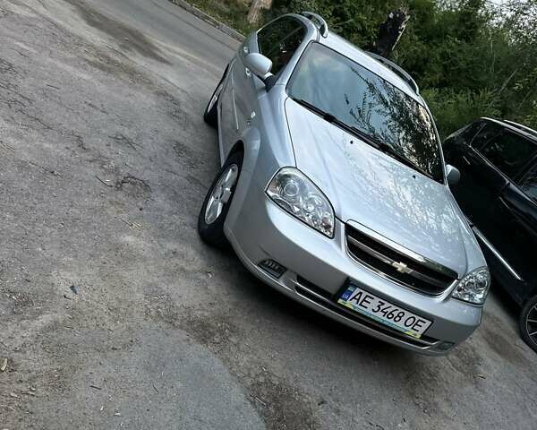 Серый Шевроле Нубира, объемом двигателя 1.8 л и пробегом 264 тыс. км за 5555 $, фото 1 на Automoto.ua